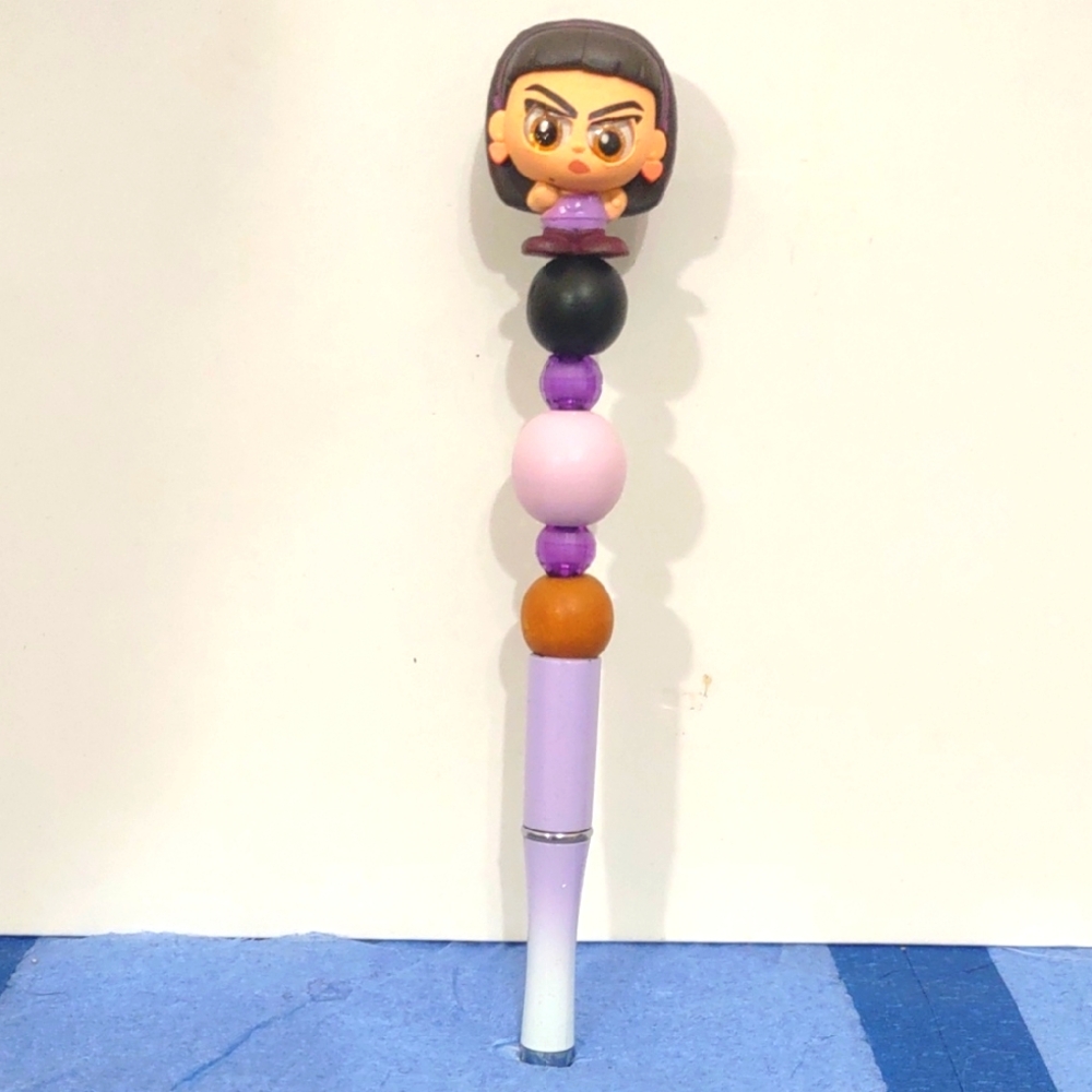 HANDMADE DISNEY DOORABLE BEADED PEN TURNING RED (ABBY) PURPLE